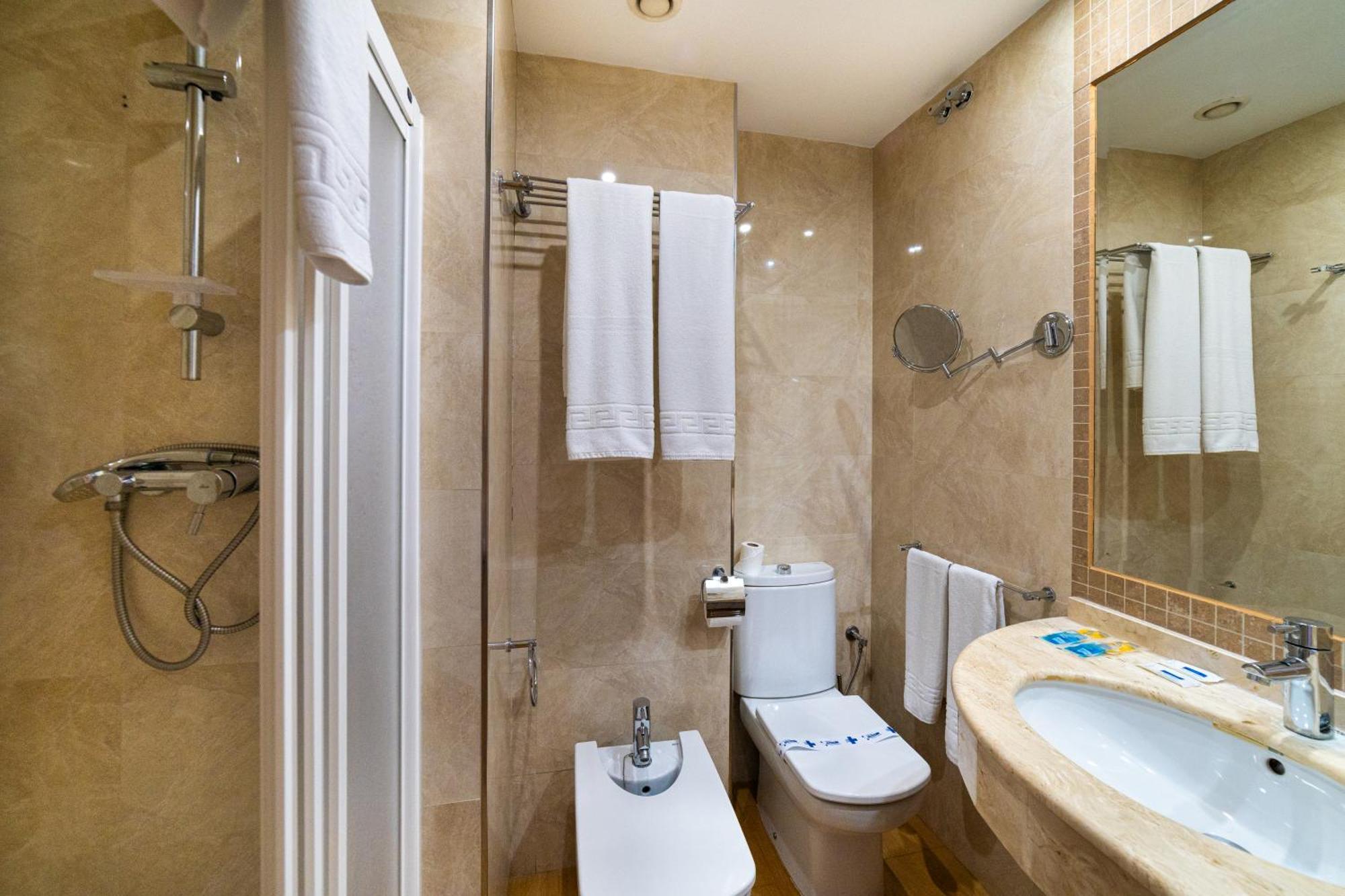 Hotel Puerta De Cazorla Zewnętrze zdjęcie