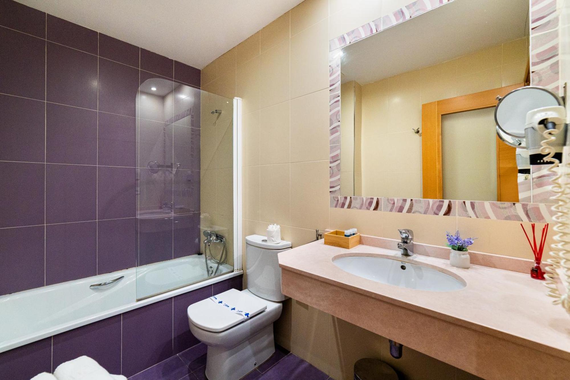 Hotel Puerta De Cazorla Zewnętrze zdjęcie